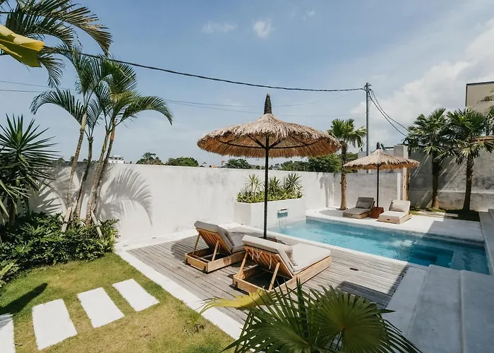 Chateau Retreat Bali * チャングー