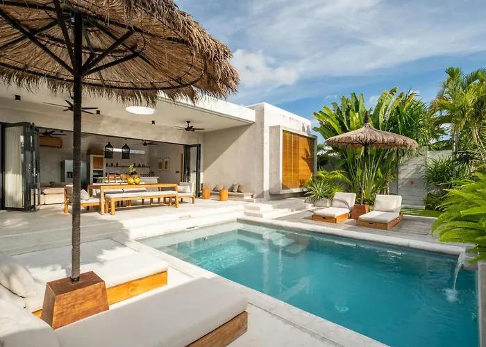 Chateau Retreat Bali ヴィラ *