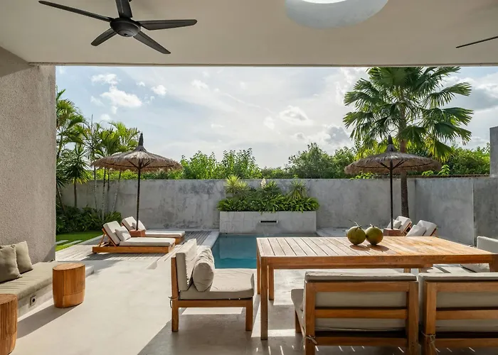 ヴィラ Chateau Retreat Bali チャングー