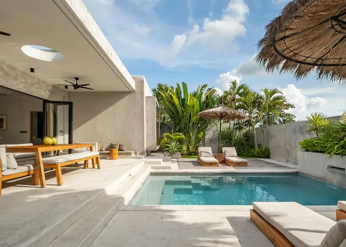Chateau Retreat Bali ヴィラ *